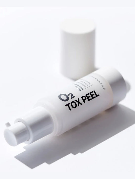 O2 Tox Peel skincare product on a white background